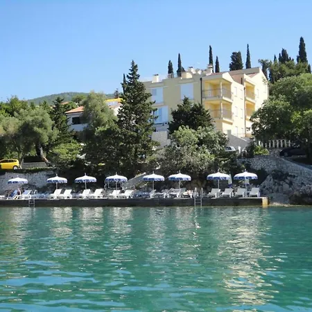 In With Private Pool קריקווניצה